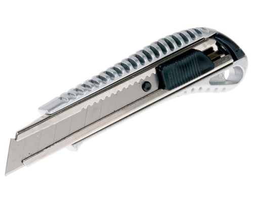Nóż do tapet 18mm metalowy Bessto.jpg